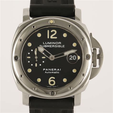 panerai submersible pam 00024